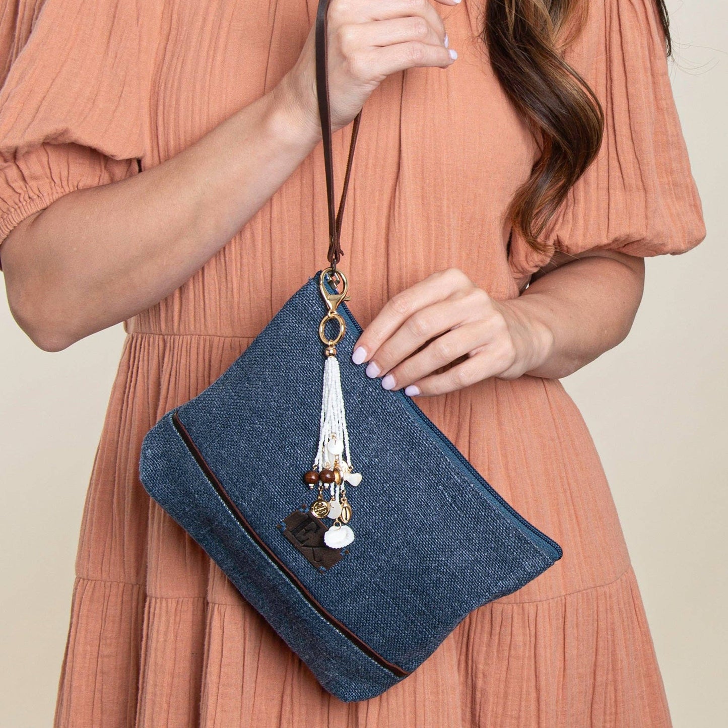 Zyla Navy Jute Leather Handled Zip Closure Clutch Purse