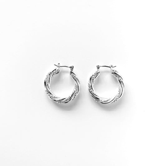 Fashion Twisted Solid/Rope Hoop Earrings