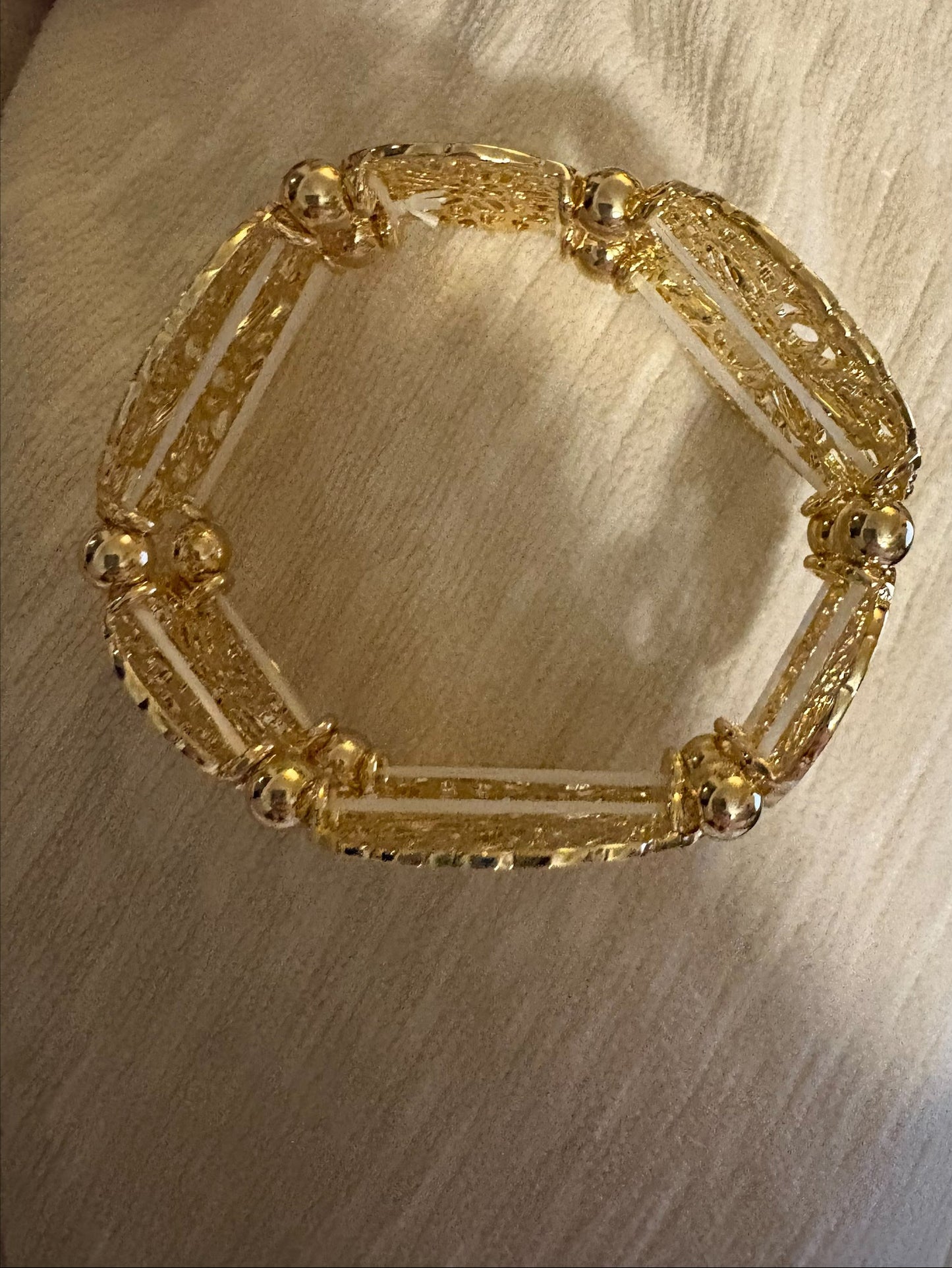 Filigree Stretch Bangle Bracelet-Gold